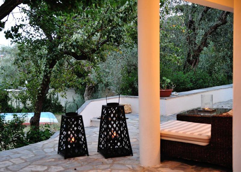 Villa Ftelia Skiathos Town Bagian luar foto