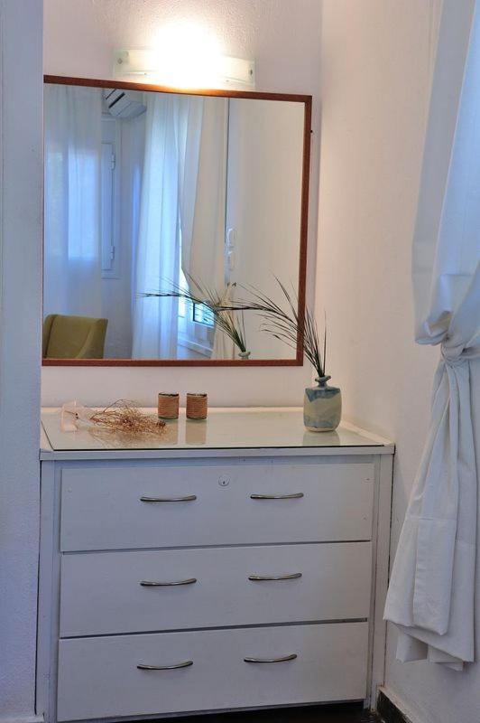 Villa Ftelia Skiathos Town Bagian luar foto