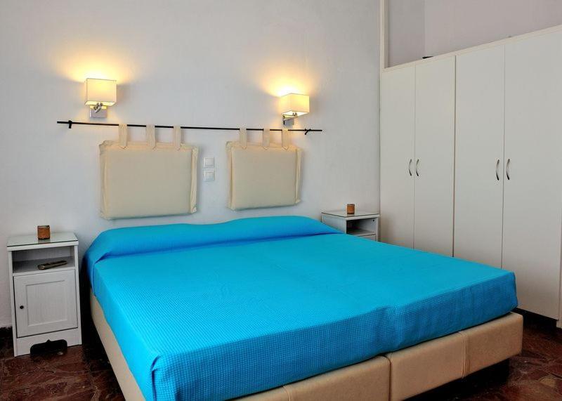 Villa Ftelia Skiathos Town Bagian luar foto