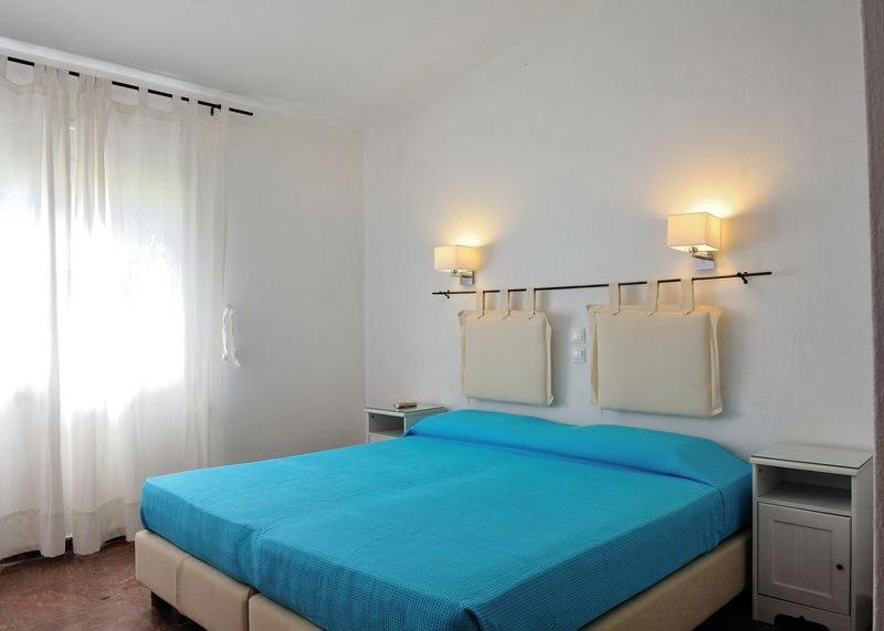 Villa Ftelia Skiathos Town Bagian luar foto