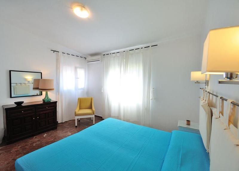 Villa Ftelia Skiathos Town Bagian luar foto
